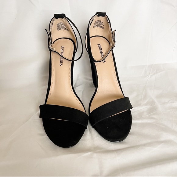 JustFab - Black Heels - Size 9 **Never Worn** - Picture 4 of 7